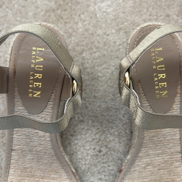 Lauren Ralph Lauren Wedge Sandal Gold Size 6 - Picture 3 of 8